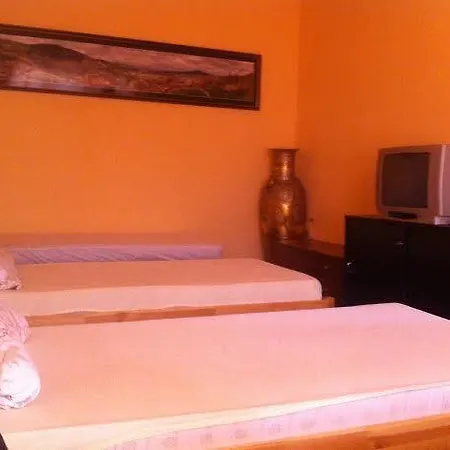 Vahdi Tatil Evi